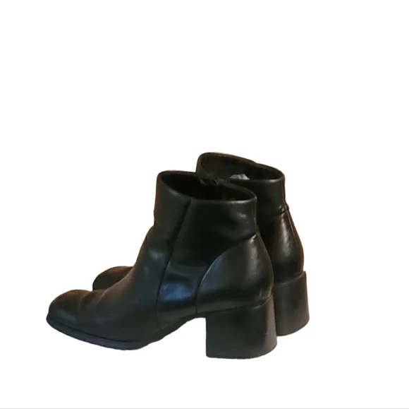 Women Vintage Leather Black Chunky Heel Ankle Boots By Croft and Barrow Size 10M - Picture 5 of 9